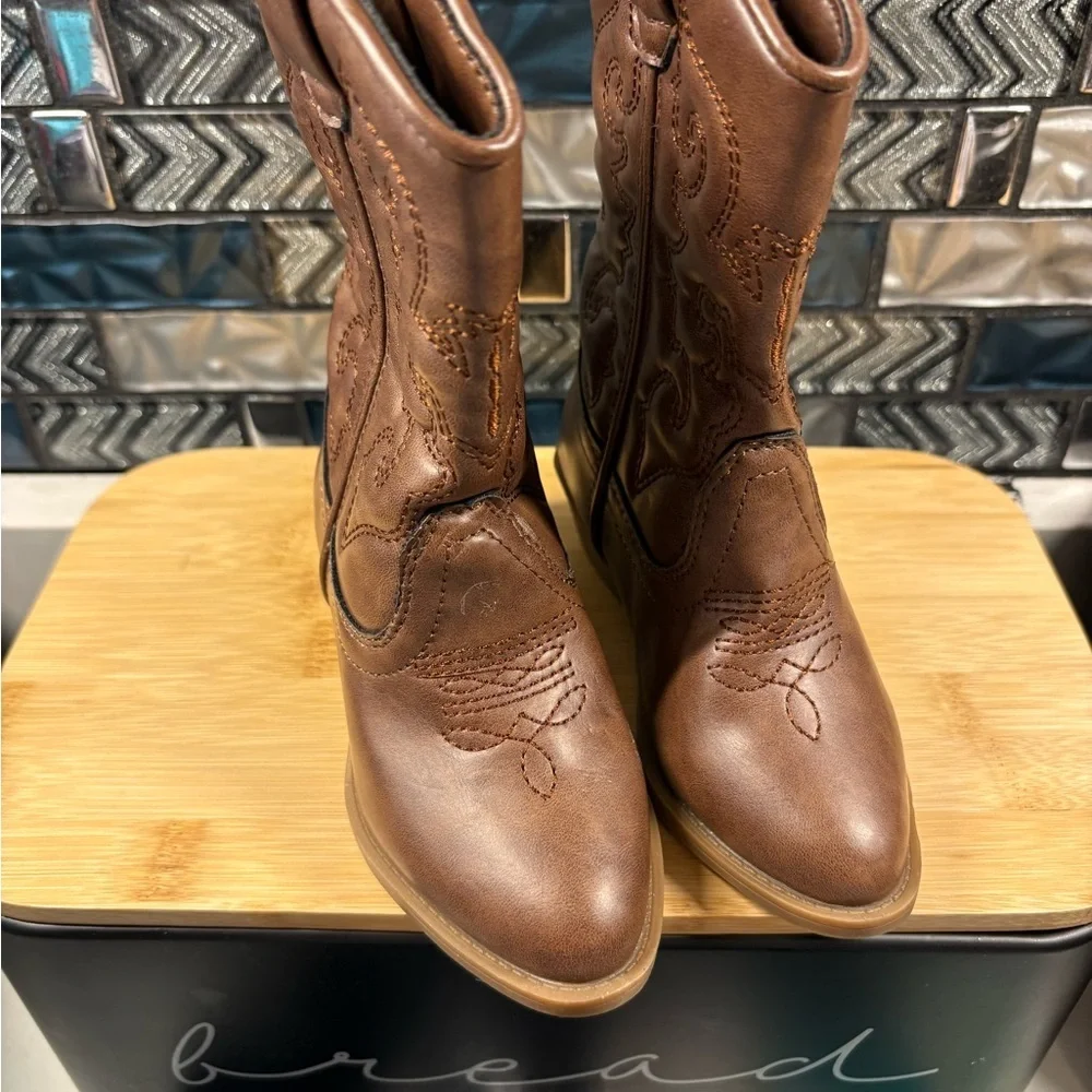 Tucker + Tate Light Brown Footwear